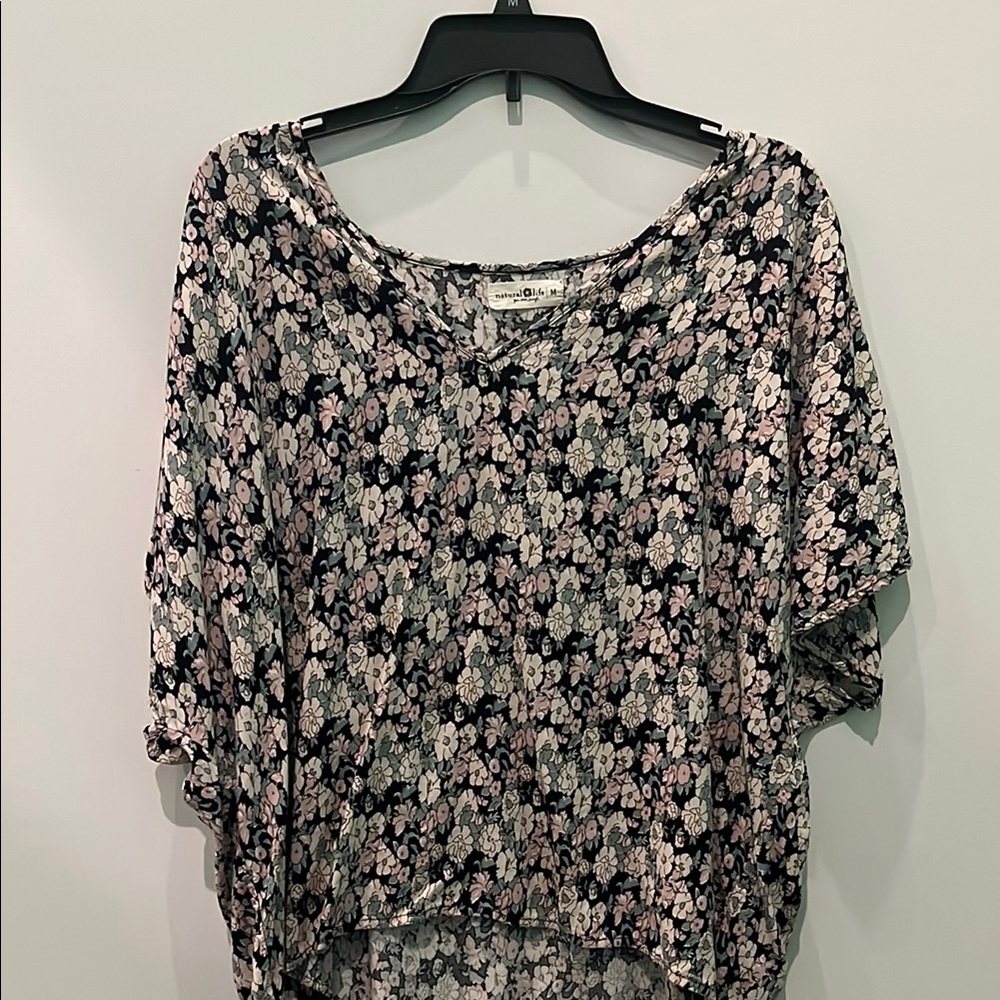 NATURAL LIFE Floral Blouse in Black and Pink